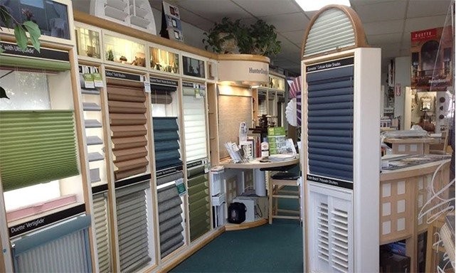 Hunter Douglas Dealer Image
